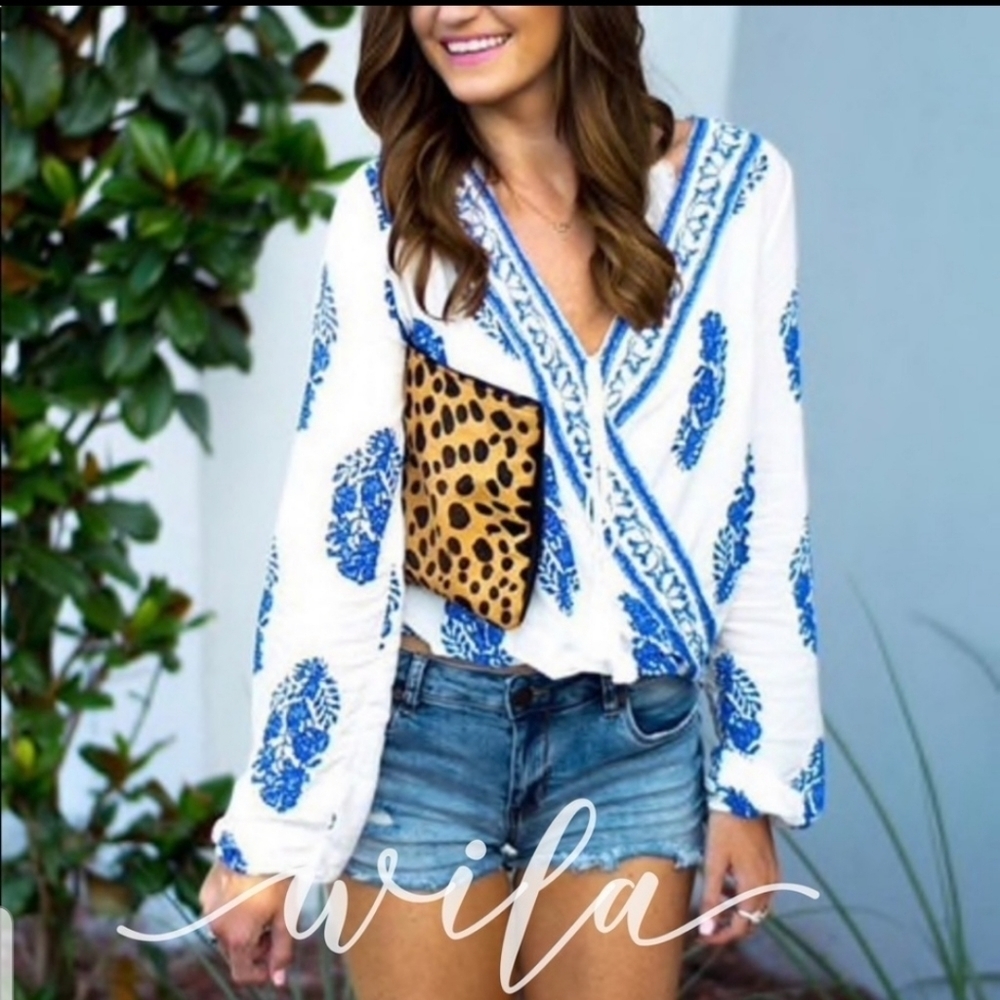 Boho Blue White Wrap Blouse Tassel Tie Peasant Top NWT S - Picture 2 of 5